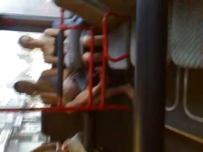 Aidra Fox ölt sich vor geile reife titten dem Ficken ein