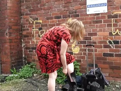 Schwanzhungrige gratis oldiepornos Reife fickt den zukünftigen Ehemann ihrer Tochter