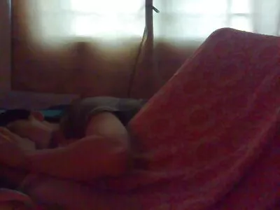 Blondine mit großen geile reife sau Titten lutscht gerne Schwänze