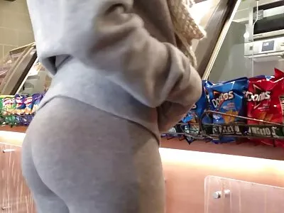 Sexy blonde Selvaggia reife frauen fickfilme bläst und hat Analsex