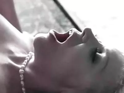 Große Krüge Puma Richelle Ryan erfreut sexfilme reife Liebhaber für eine warme Ladung