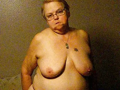 Tolles kostenlose oldieporno aussehendes Mädchen ist in guter Form