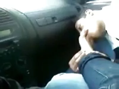 Nerdige Brünette Eliza Ibarra wird im Wohnzimmer gevögelt oldieporno gratis